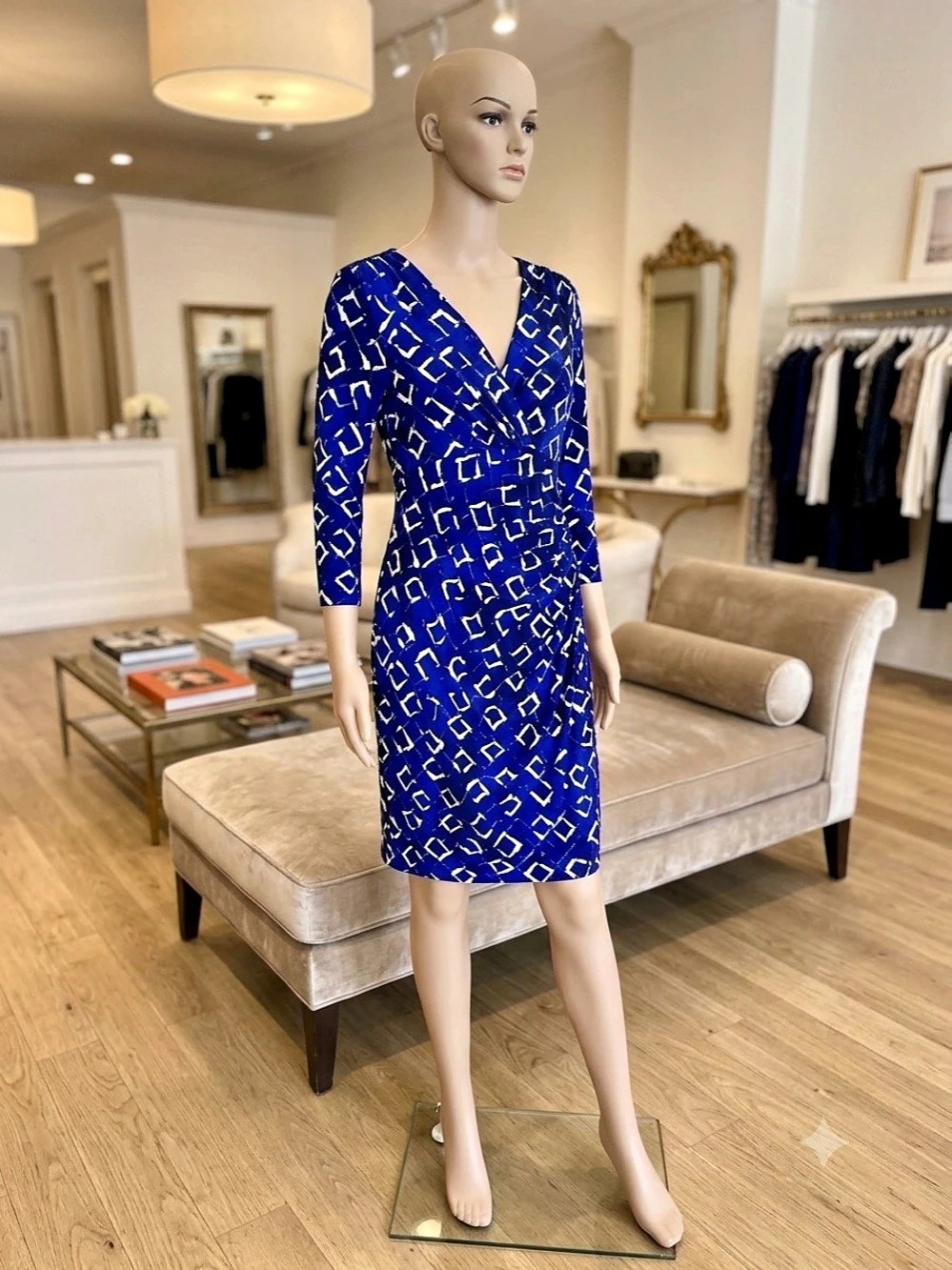 Lauren Ralph Lauren Geometric Mini Dress in Blue & White Size 10 Like New